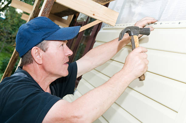 How To Choose The Right Materials for Your Siding Installation in 'Campbell, FL